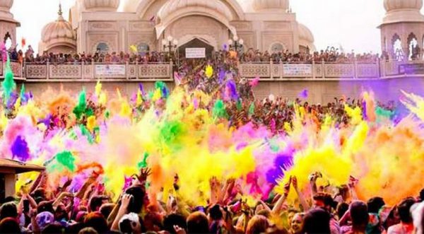 Tour dell'India all'Holi Festival tour dell'India dal 5 al 16 marzo in occasione dell'Holi festival.