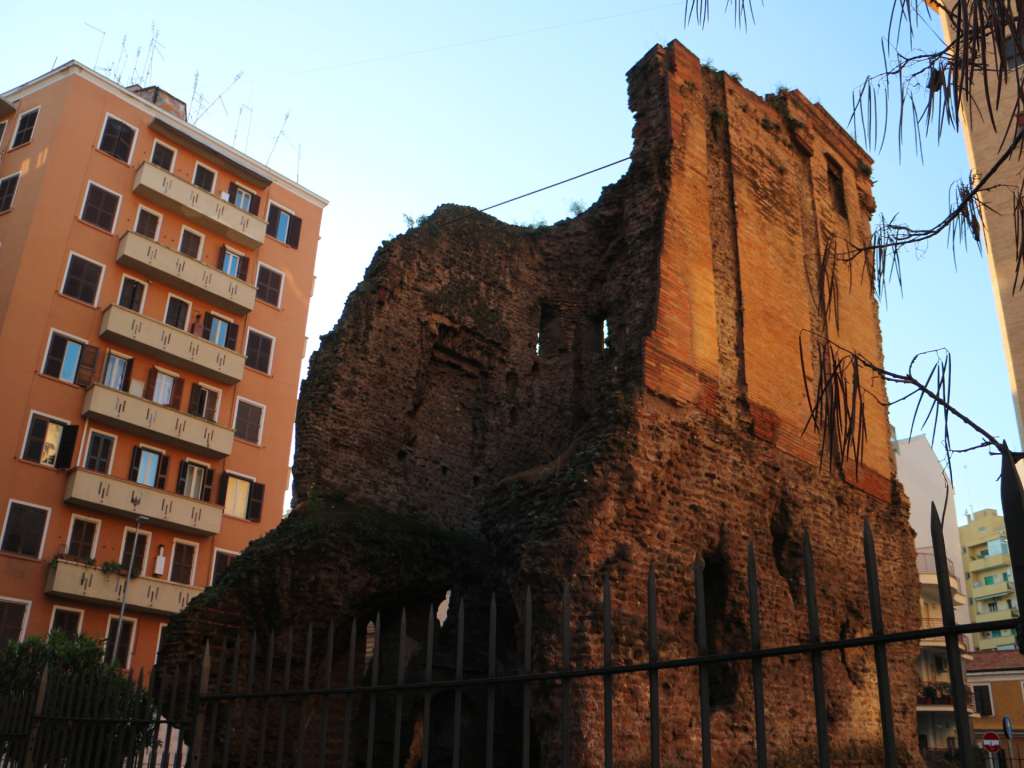 Roma tra esoterismo e fantasmi! Roma tra esoterismo e fantasmi
