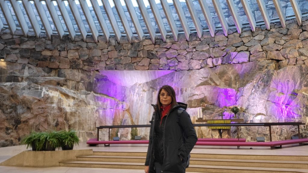 La Chiesa nella Roccia di Helsinki: altare 