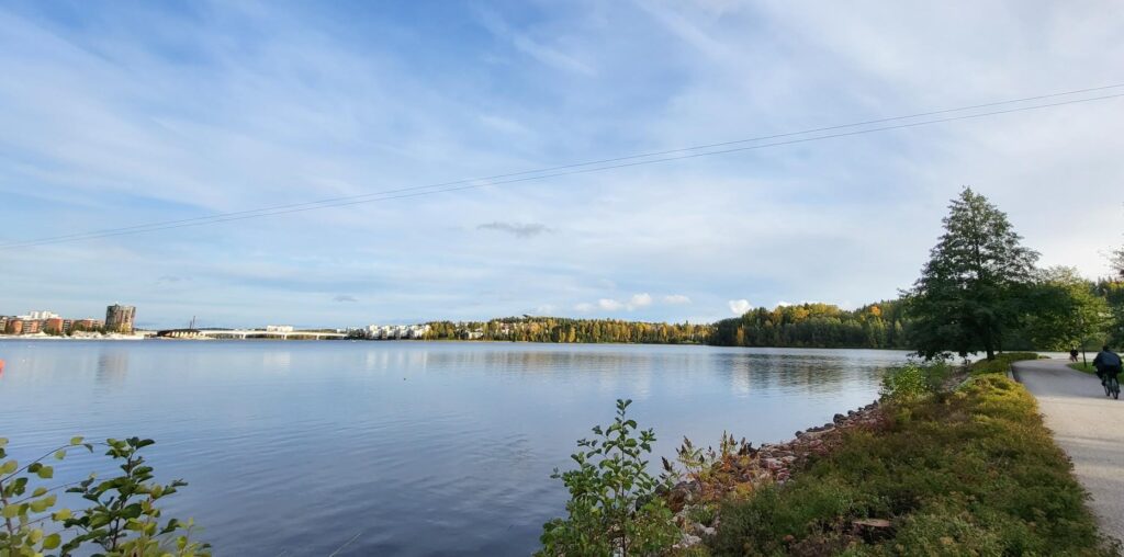 Lago Java 1 1024x508