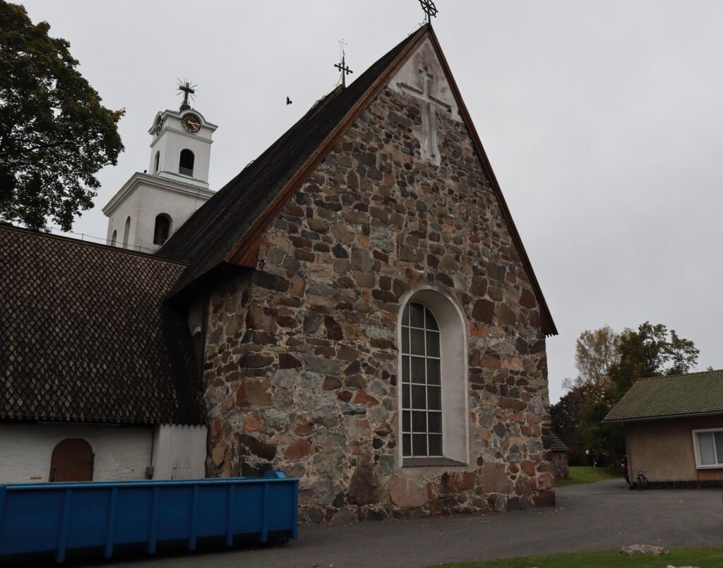 Rauma: Una Perla Storica sulla Costa Finlandese - Chiesa di Santa Croce