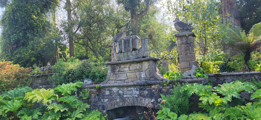 Mount Stewart House: un gioiello storico nel cuore dell'Irlanda del Nord I giardini di Mount Stewart House Irlanda del Nord